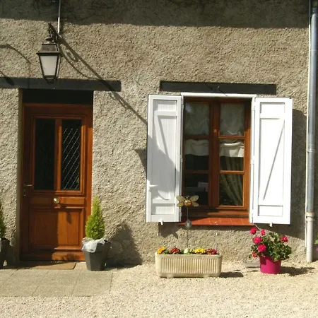 La Longere Des Limons Bed & Breakfast