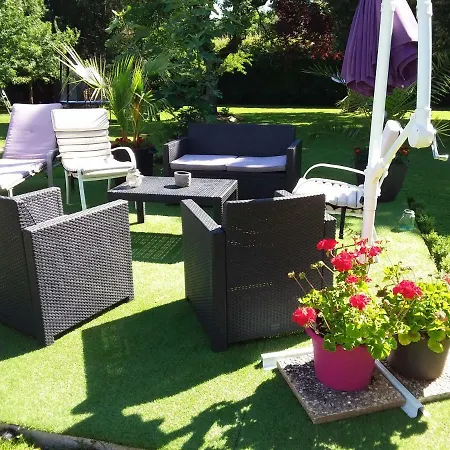La Longere Des Limons Bed & Breakfast *